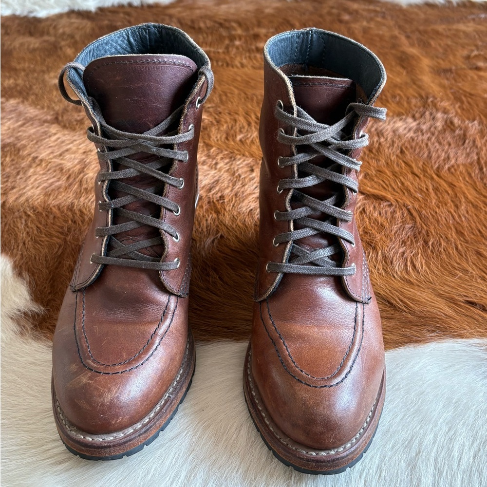 Women's Red Wing Heritage- Clara Boot. Size 7 B